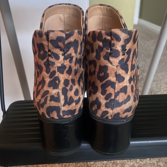 Leopard Print Booties - Picture 2 of 8